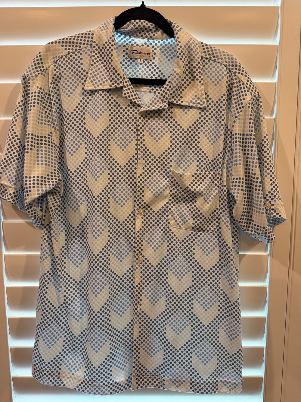 Short-Sleeve Jersey Knit Button-Up Shirt in Blue and White